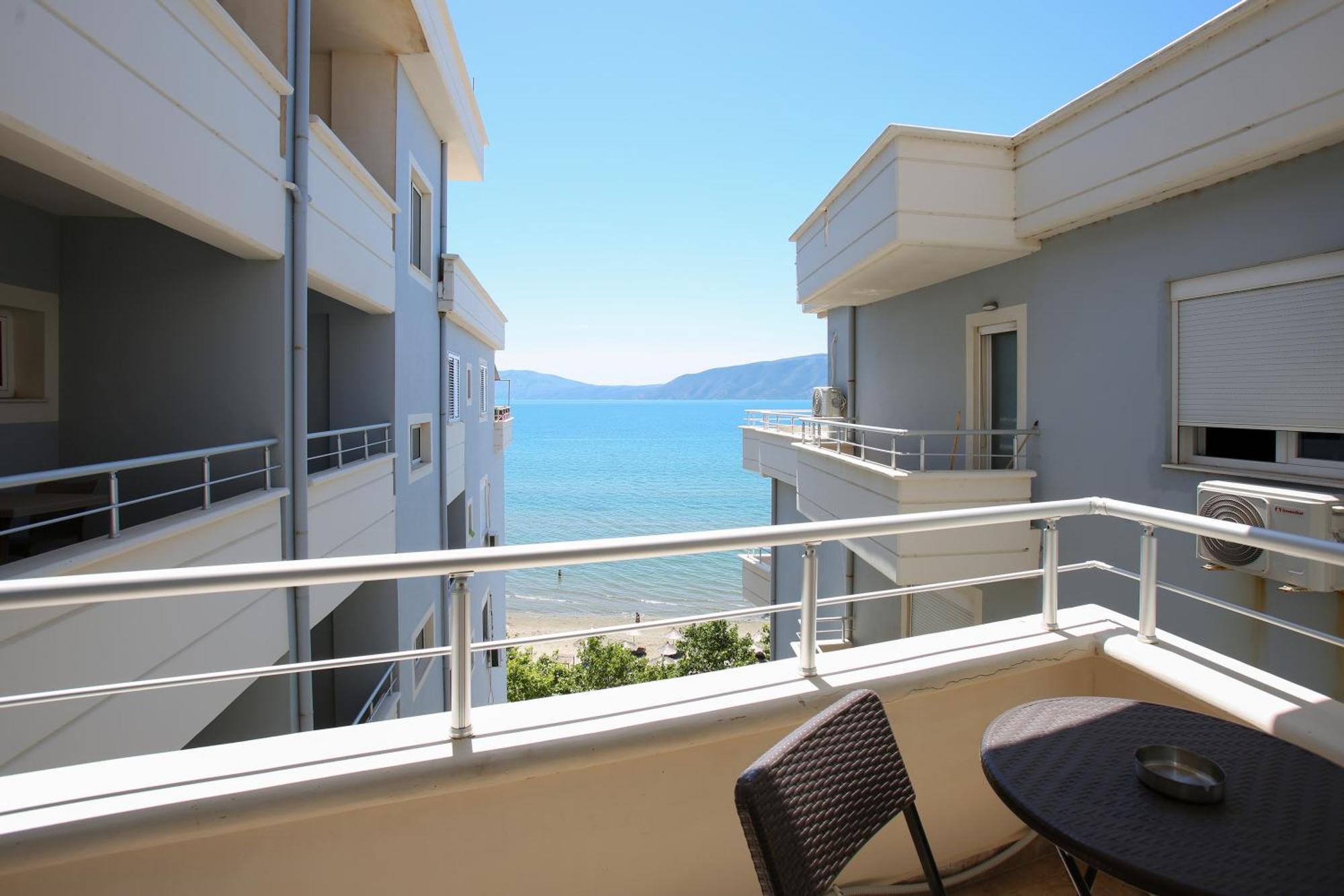 Oasis Beach Residence Vlorë Exterior foto